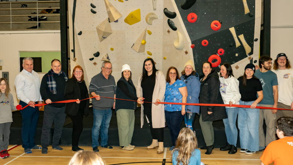 Inauguration du nouveau mur d’escalade à l’école des Prospecteurs